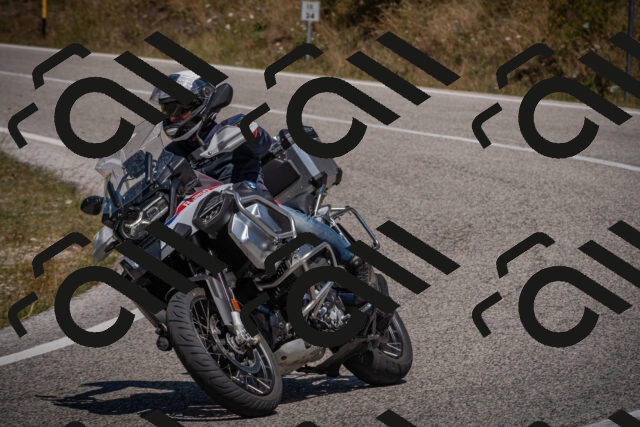 20250809122302-_5000949_am_