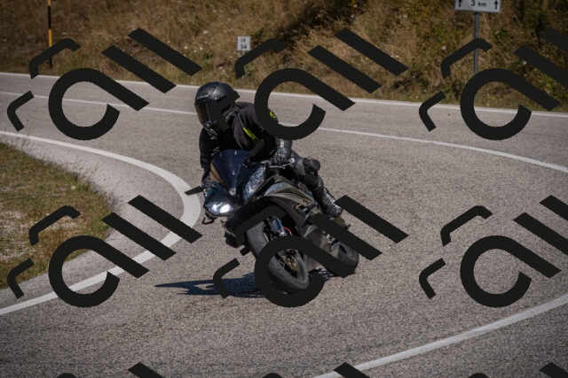 20250809122405-_5000958_am_