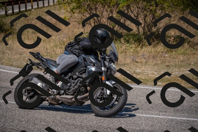 20250809122541-_5000966_am_