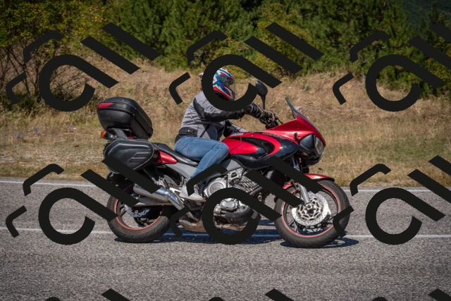 20250809122546-_5000972_am_