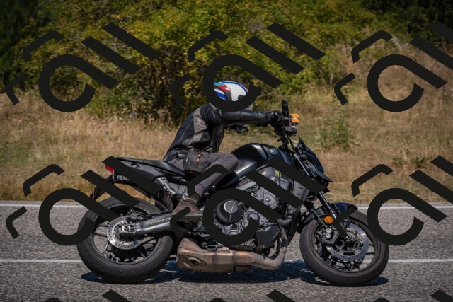 20250809122709-_5000998_am_