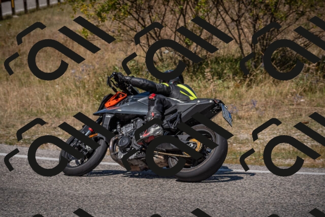 20250809122824-_5001006_am_