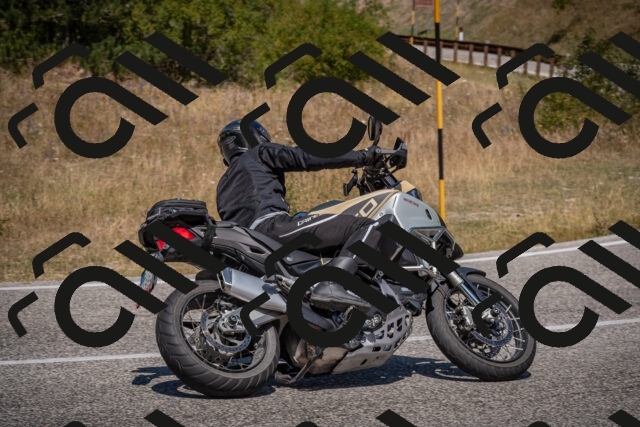 20250809122927-_5001018_am_