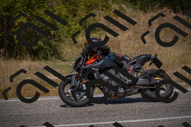 20250809123053-_5001039_am_