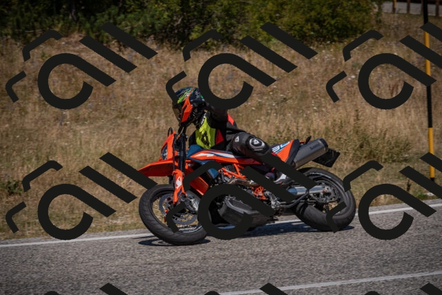 20250809123203-_5001050_am_