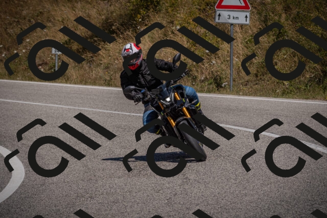 20250809123217-_5001055_am_