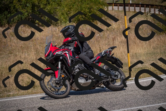 20250809123408-_5001099_am_