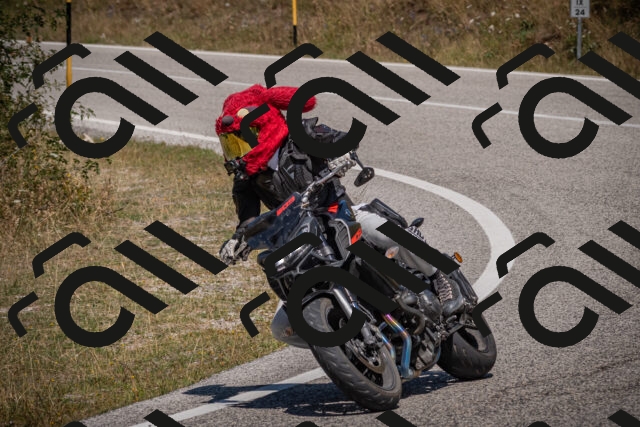 20250809123458-_5001120_am_