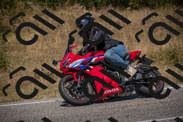 20250809123524-_5001129_am_