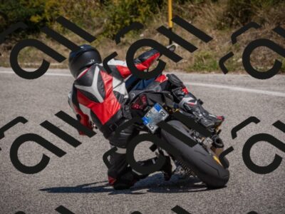 20250809123542-_5001140_am_