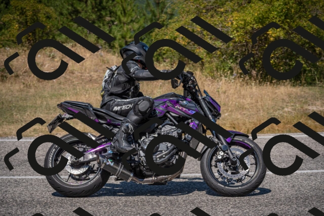 20250809123738-_5001165_am_