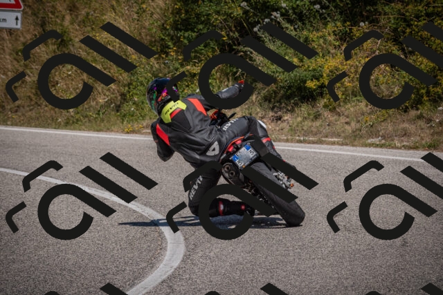 20250809123759-_5001171_am_