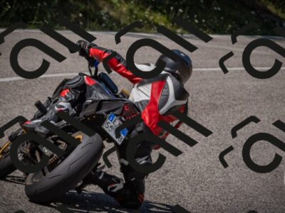 20250809123813-_5001174_am_