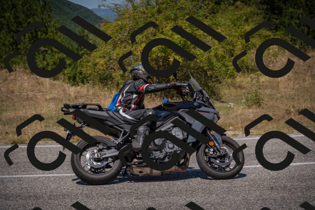 20250809123833-_5001181_am_