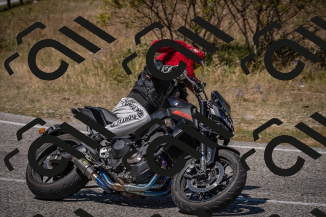 20250809124010-_5001187_am_