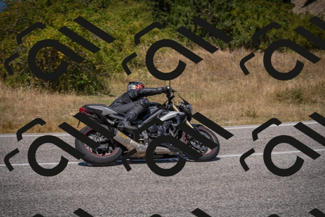 20250809124159-_5001216_am_