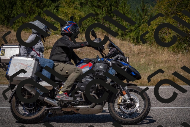 20250809125120-_5001268_am_