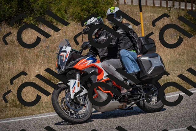 20250809125550-_5001298_am_