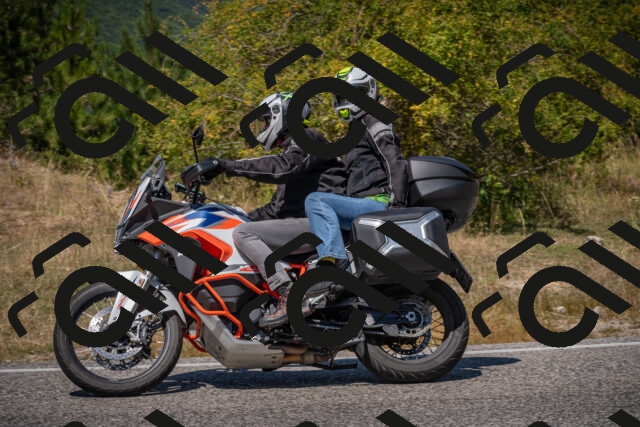 20250809125550-_5001299_am_