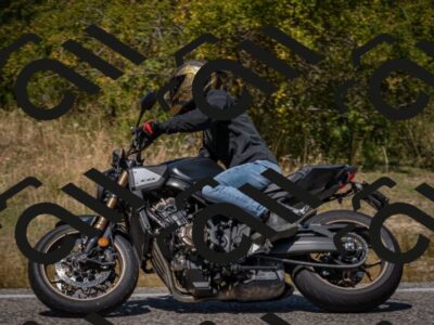 20250809125640-_5001303_am_