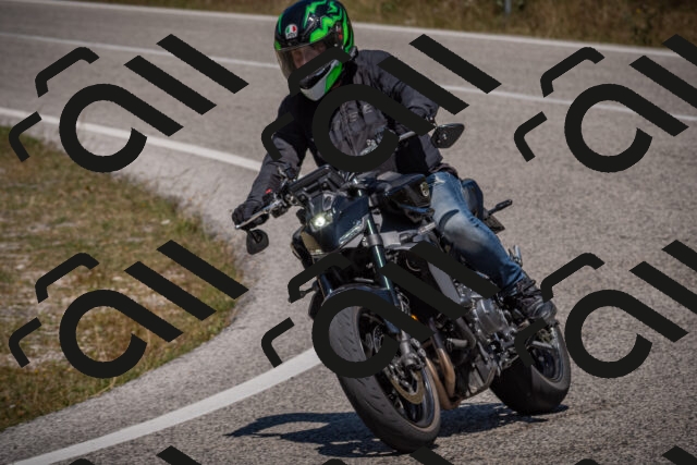 20250809125809-_5001320_am_