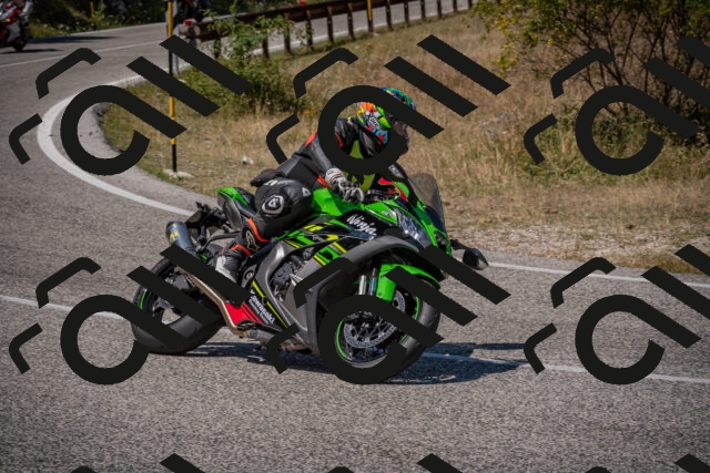 20250809125927-_5001335_am_