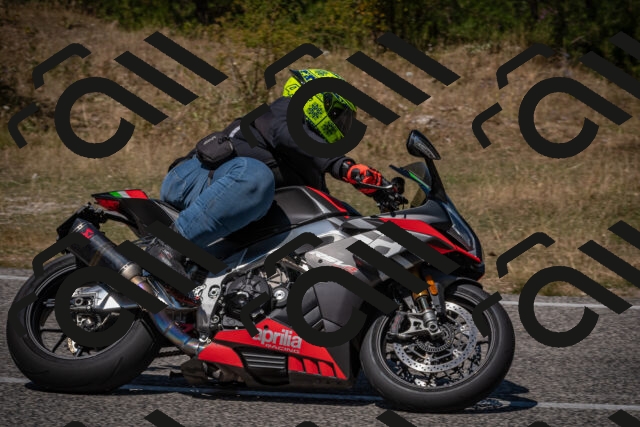 20250809125931-_5001342_am_