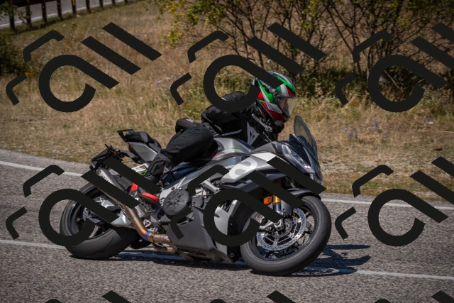 20250809125938-_5001353_am_