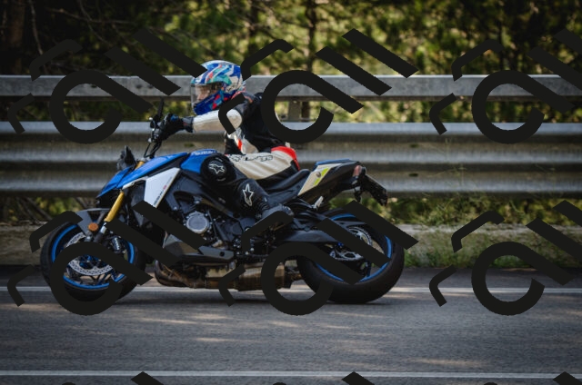 20250809170540-_0AP1843_c5_