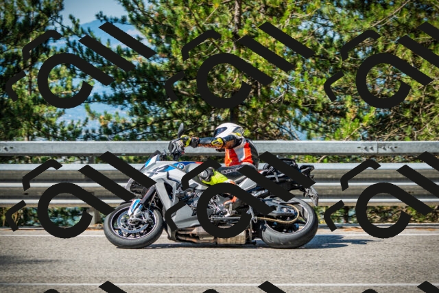 202508090958-DSC03108_c1_