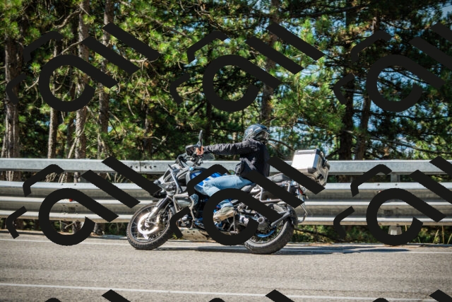 202508091021-DSC03281_c1_