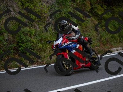 202508090952-M22_5513_m1_