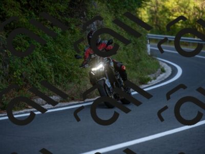 202508090956-M22_5519_m1_