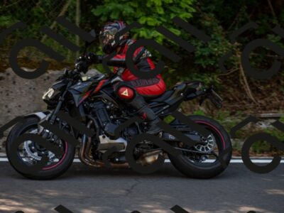 202508090956-M22_5520_m1_