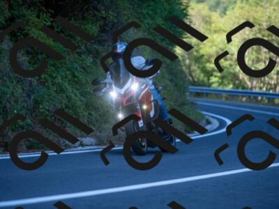 202508091001-M22_5548_m1_