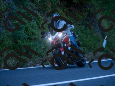 202508091001-M22_5549_m1_