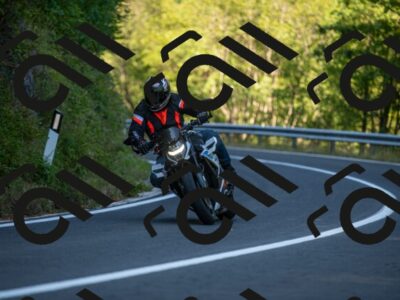 202508091002-M22_5551_m1_