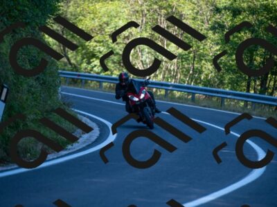 202508091005-M22_5554_m1_