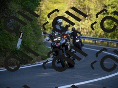 202508091014-M22_5589_m1_