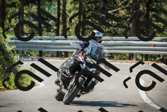 202508091058-DSC03605_c1_