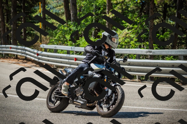 202508091114-DSC03757_c1_