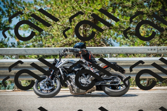 202508091125-DSC03862_c1_