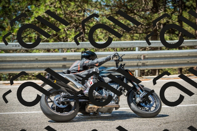 202508091136-DSC03996_c1_