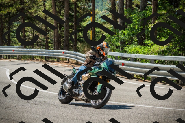 202508091138-DSC04029_c1_