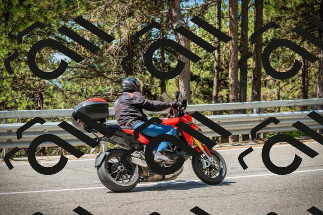 202508091141-DSC04090_c1_