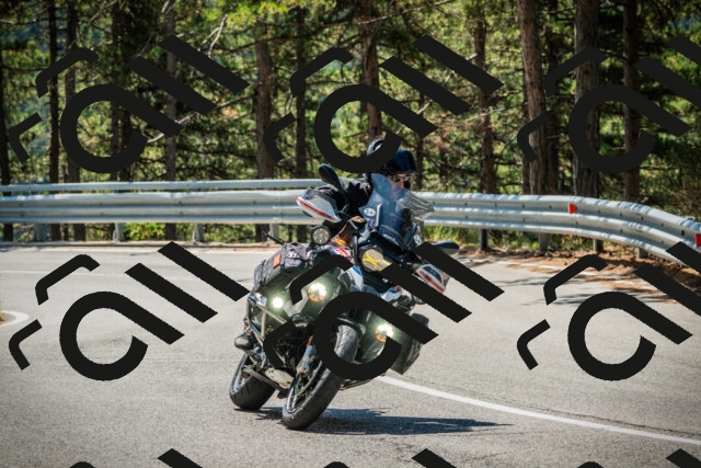 202508091146-DSC04133_c1_