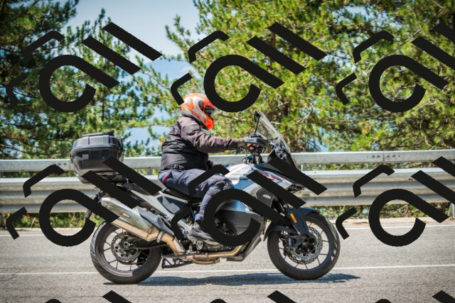 202508091149-DSC04188_c1_