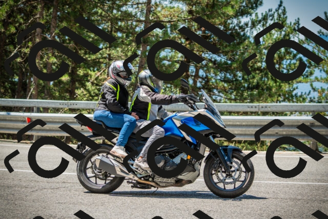 202508091150-DSC04195_c1_