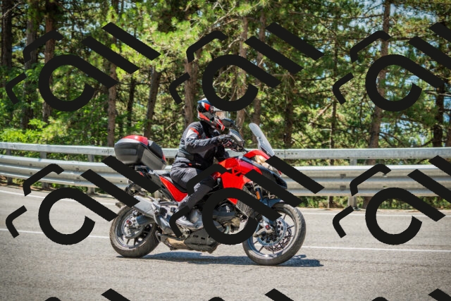 202508091153-DSC04266_c1_