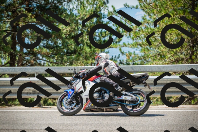 202508091159-DSC04347_c1_